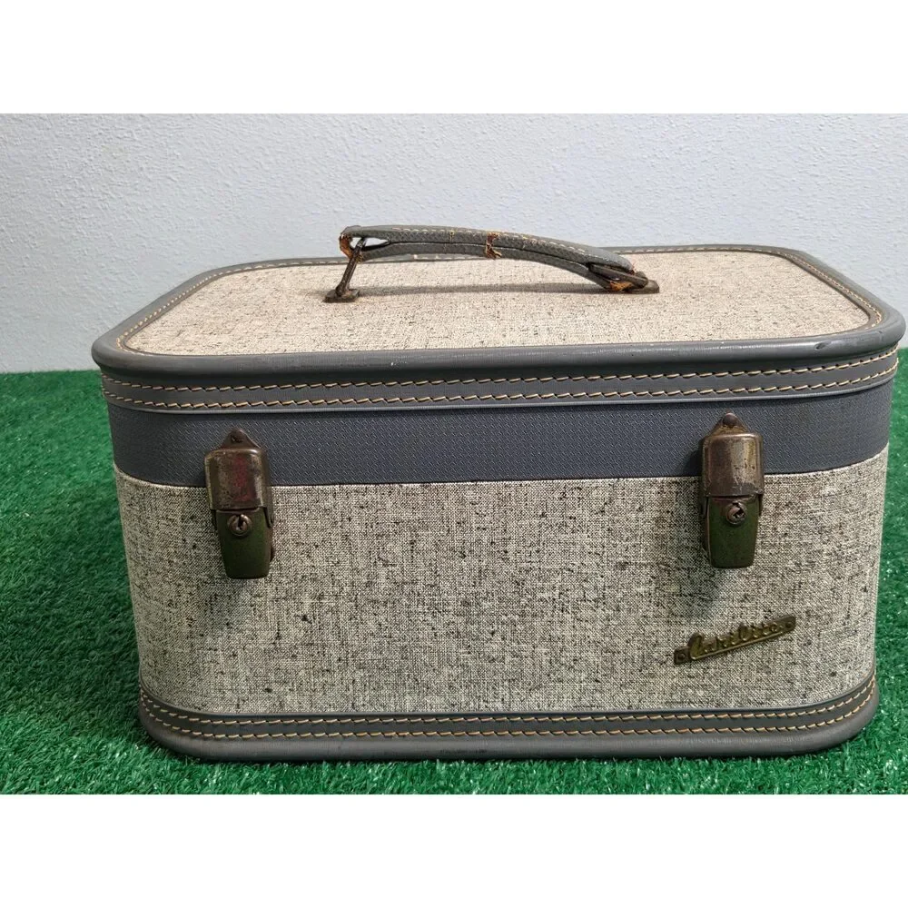 Vintage Tweed Vanity Case Train Luggage Makeup Train Case Purple Interior